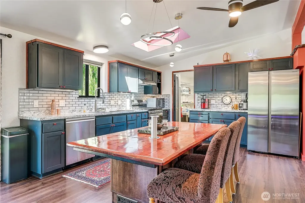 284 S Scott Drive Sequim WA 98382