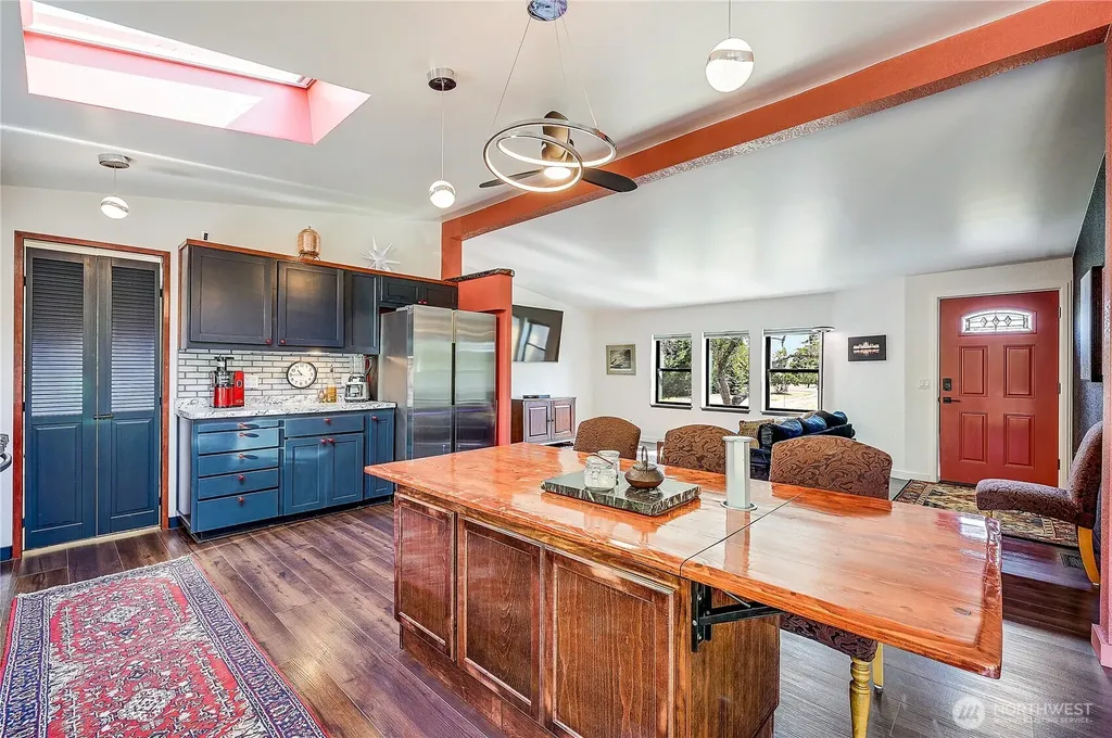 284 S Scott Drive Sequim WA 98382