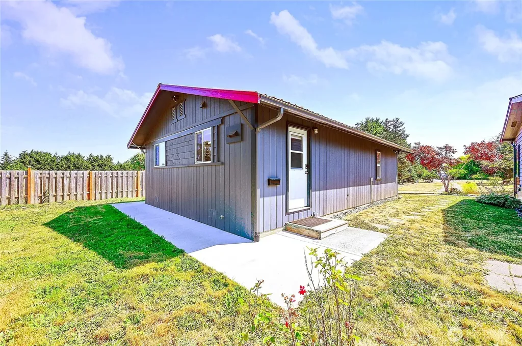 284 S Scott Drive Sequim WA 98382
