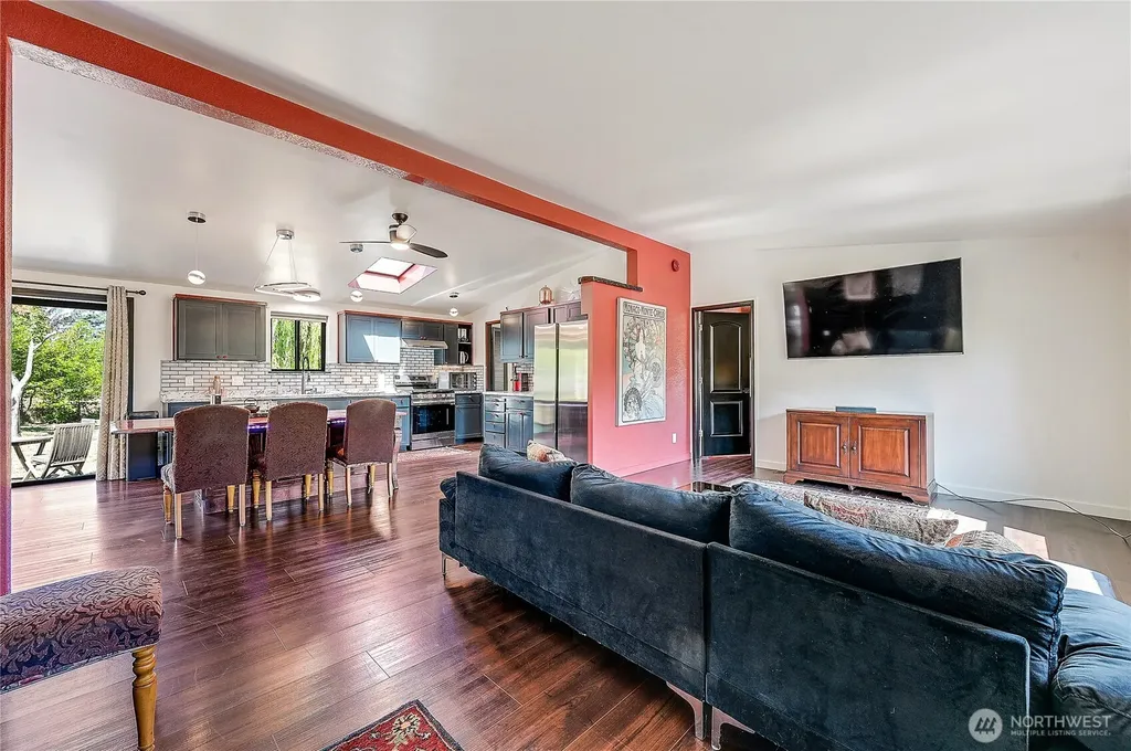 284 S Scott Drive Sequim WA 98382