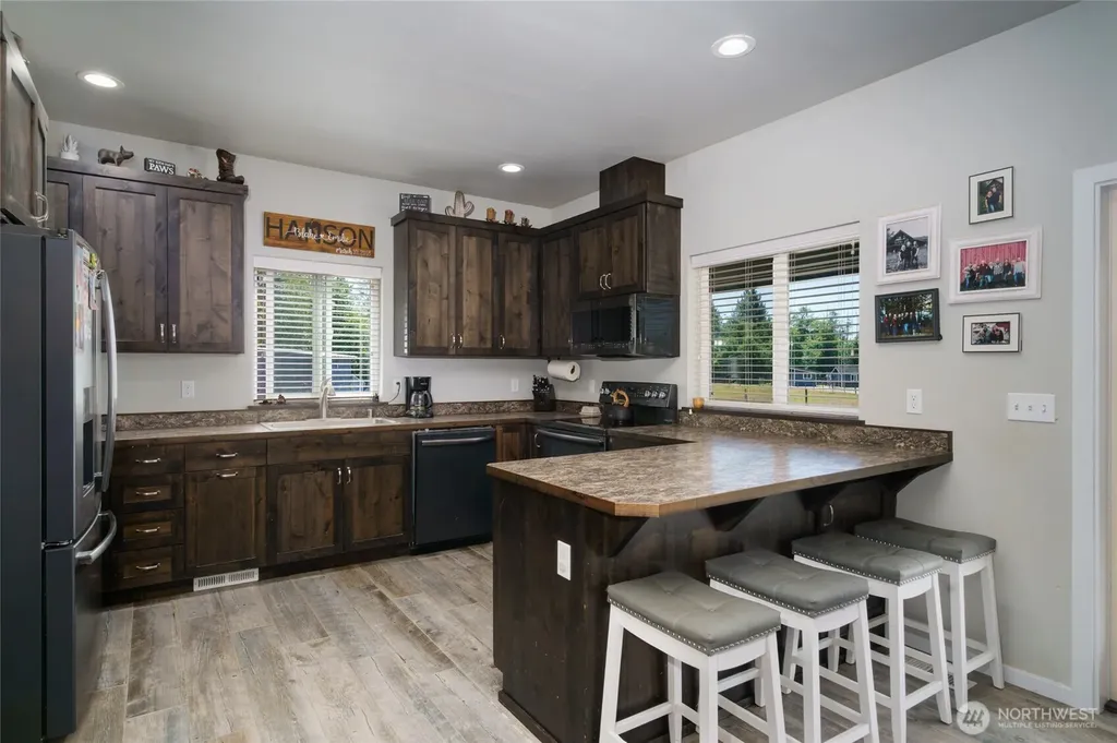21050 Wildwood Place Sedro Woolley WA 98284