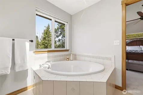 21506 117th Avenue SE Kent WA 98031
