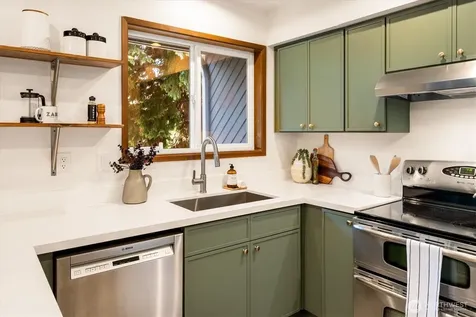 321 NW 45th Street Seattle WA 98107