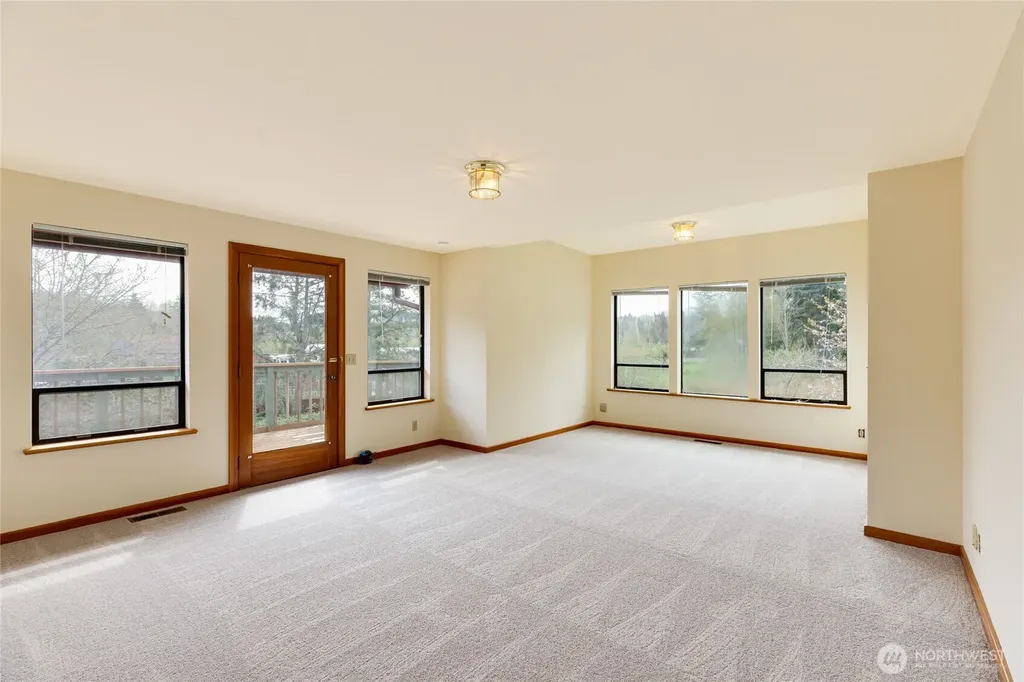 25800 NE Port Gamble Road NE Poulsbo WA 98370