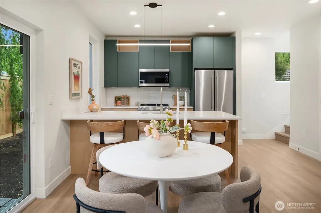 110 29th Avenue E Seattle WA 98112