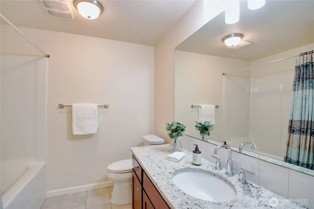 12779 Frazier Heights Loop Burlington WA 98233