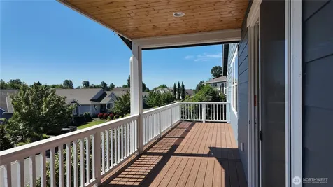 12779 Frazier Heights Loop Burlington WA 98233