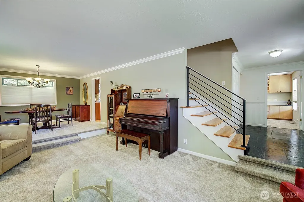 12104 NE 141st Street Kirkland WA 98034