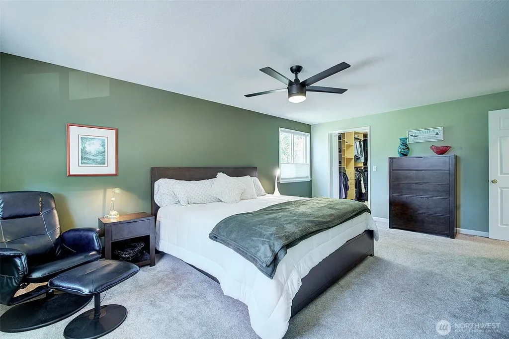 12104 NE 141st Street Kirkland WA 98034