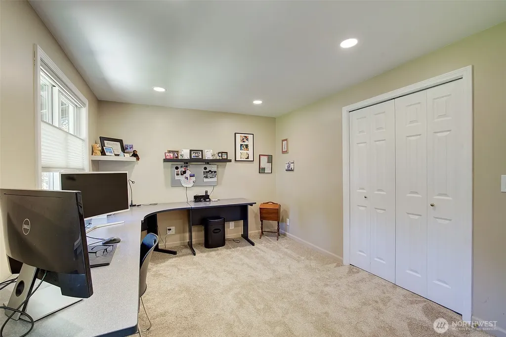 12104 NE 141st Street Kirkland WA 98034