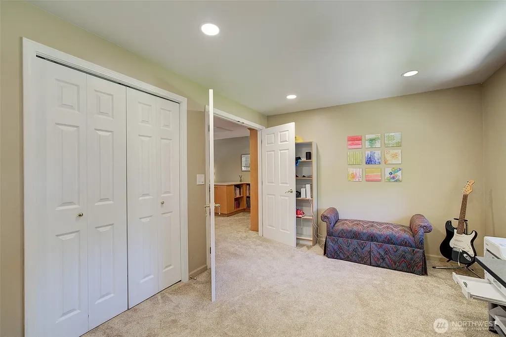 12104 NE 141st Street Kirkland WA 98034