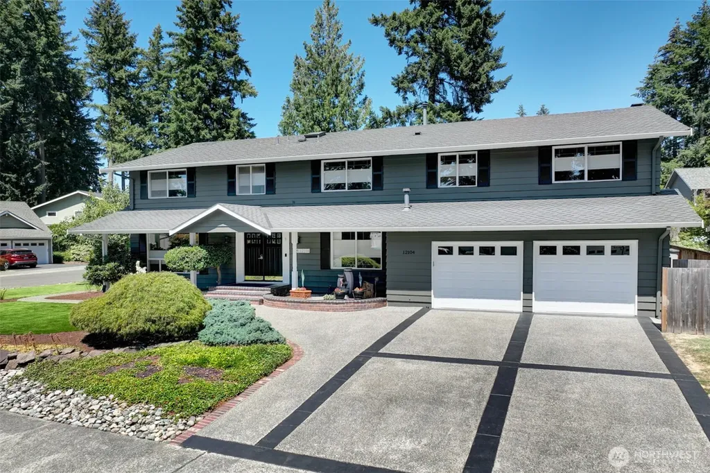 12104 NE 141st Street Kirkland WA 98034