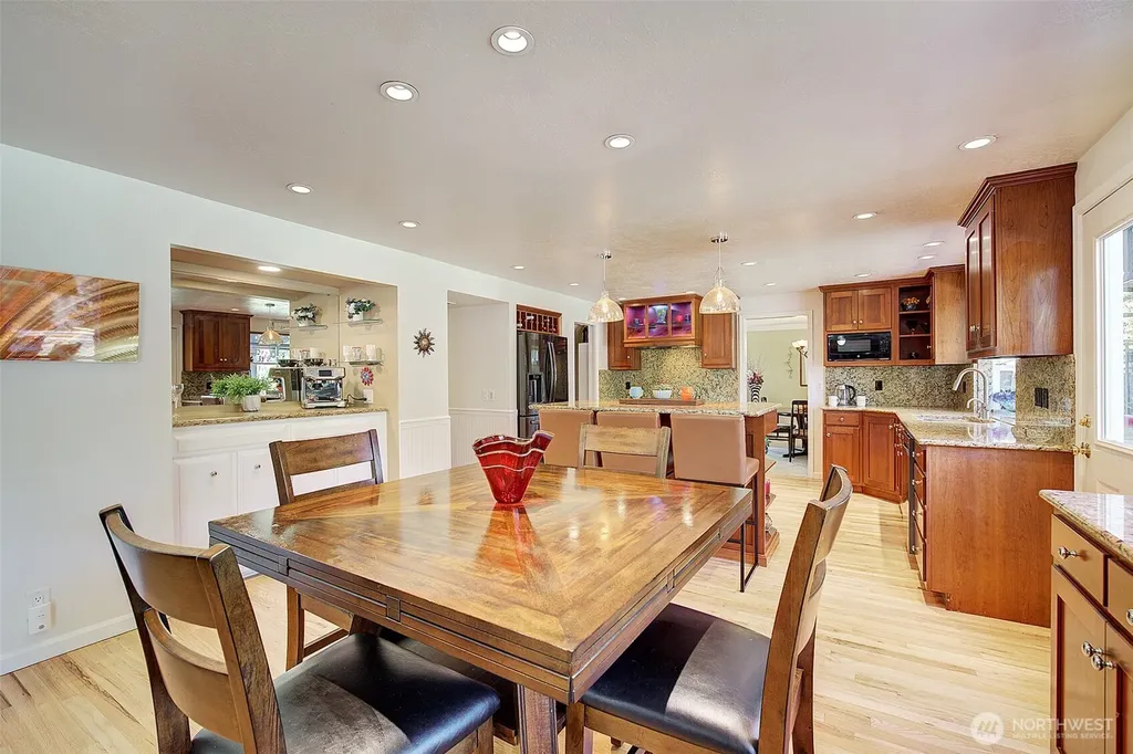 12104 NE 141st Street Kirkland WA 98034