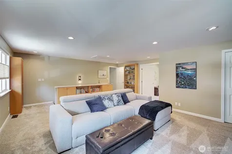 12104 NE 141st Street Kirkland WA 98034