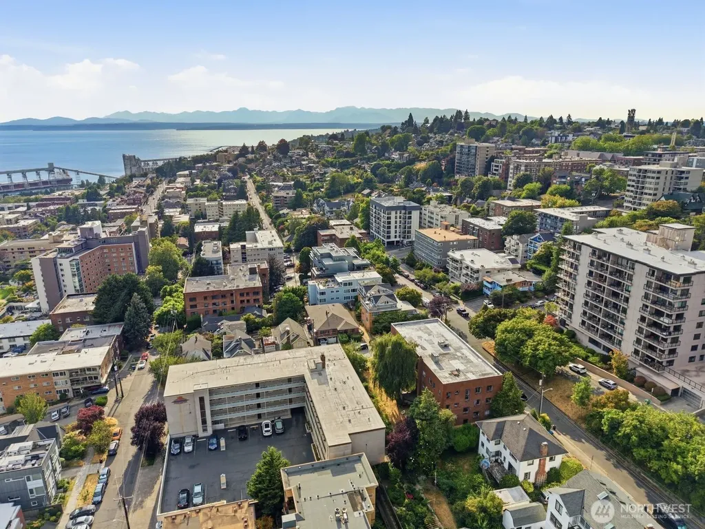 1 Ward Street Seattle WA 98109