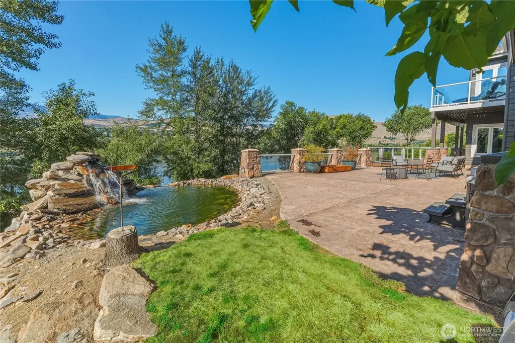 2840 Mikayla Lane East Wenatchee WA 98802