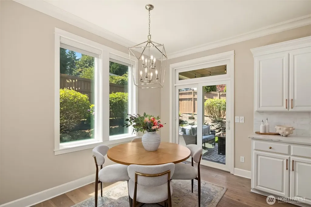 9404 117th Avenue NE Kirkland WA 98033
