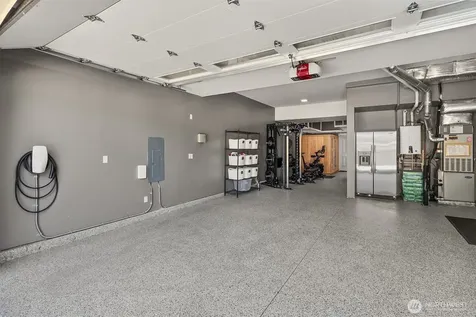 9404 117th Avenue NE Kirkland WA 98033