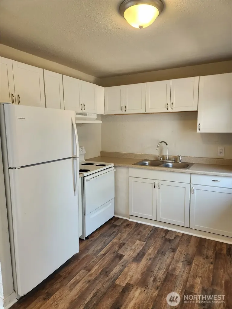 125 Acorn Street Bremerton WA 98310