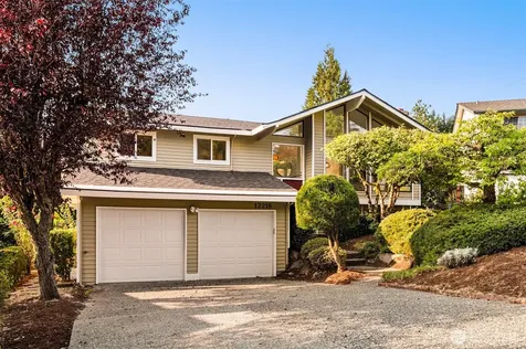 12218 SE 47th Place Bellevue WA 98006