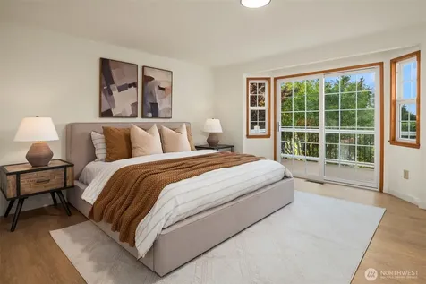 12218 SE 47th Place Bellevue WA 98006