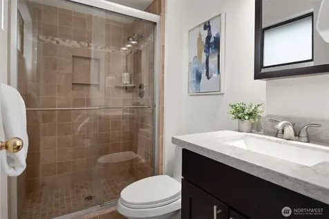 12218 SE 47th Place Bellevue WA 98006
