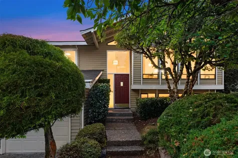 12218 SE 47th Place Bellevue WA 98006