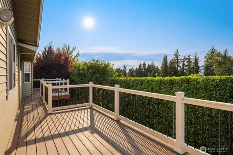 12218 SE 47th Place Bellevue WA 98006