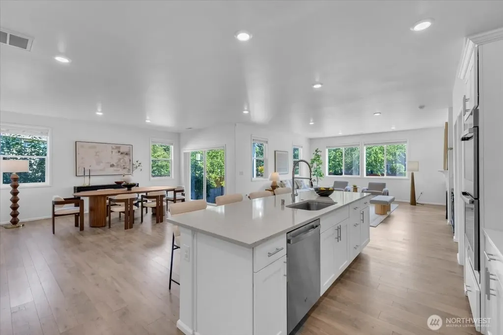 22909 SE 239th Court Maple Valley WA 98038