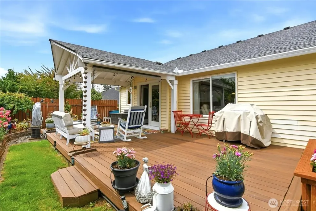 504 N Lark Drive Ridgefield WA 98642