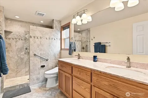 504 N Lark Drive Ridgefield WA 98642