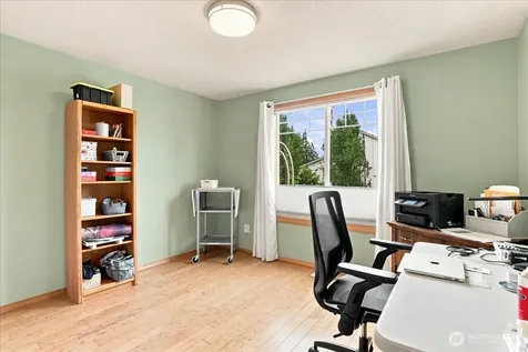 504 N Lark Drive Ridgefield WA 98642