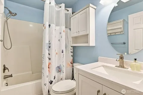 504 N Lark Drive Ridgefield WA 98642