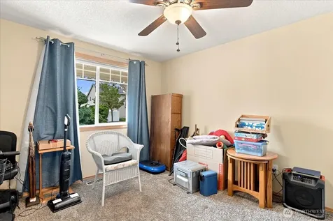 504 N Lark Drive Ridgefield WA 98642