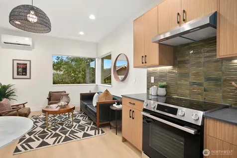 5053 35th Avenue SW Seattle WA 98126