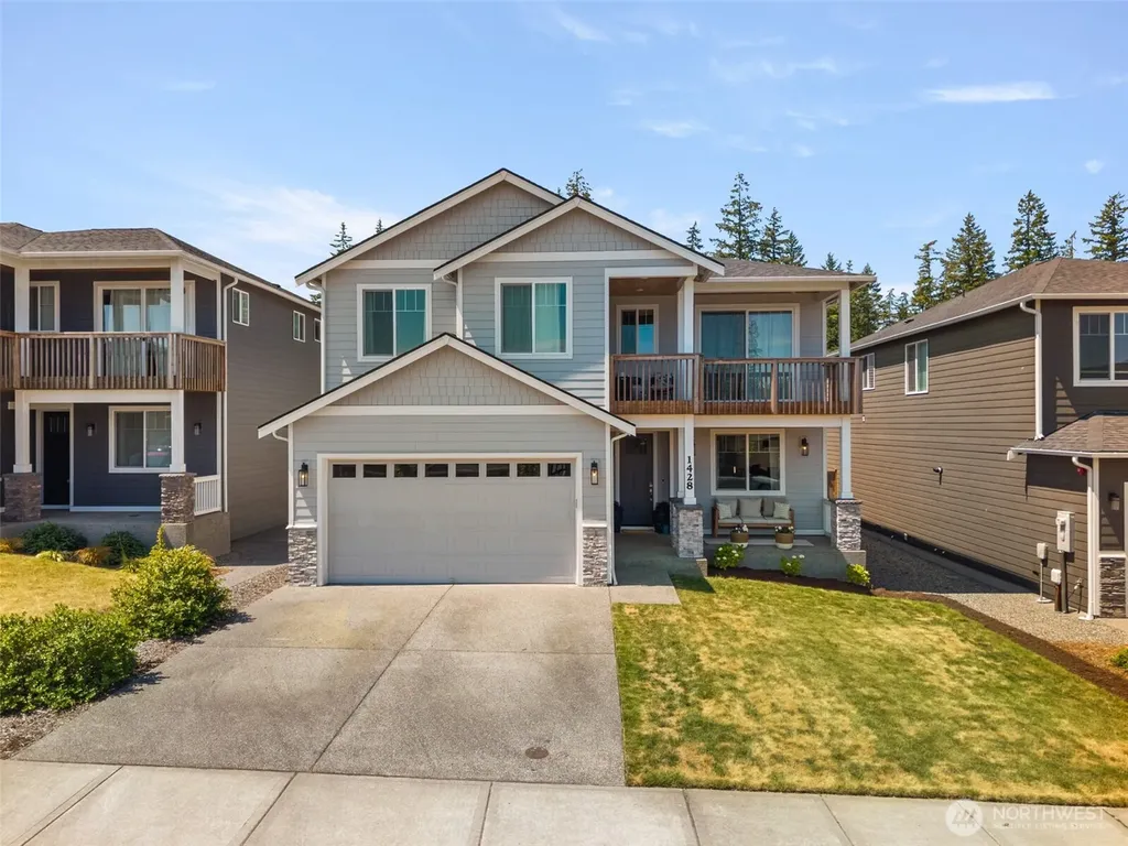 1428 Baker Heights Loop Bremerton WA 98312