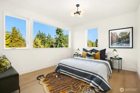 5053 35th Avenue SW Seattle WA 98126