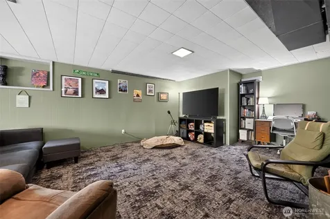 9219 26th Avenue SW Seattle WA 98106