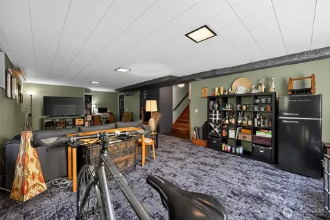 9219 26th Avenue SW Seattle WA 98106