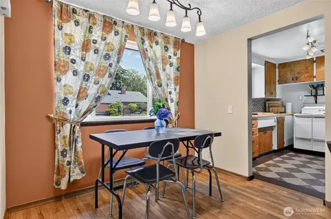 9219 26th Avenue SW Seattle WA 98106