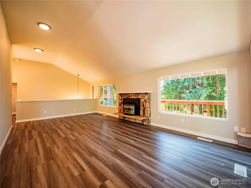2009 Arbutus Street NE Olympia WA 98506