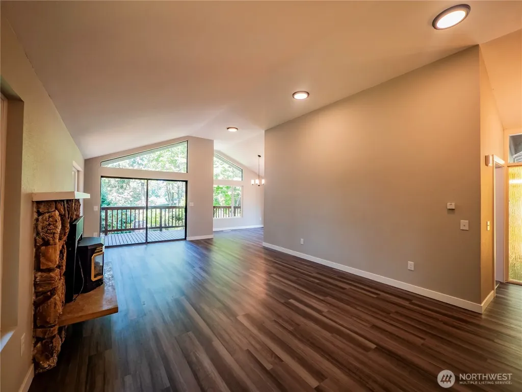 2009 Arbutus Street NE Olympia WA 98506