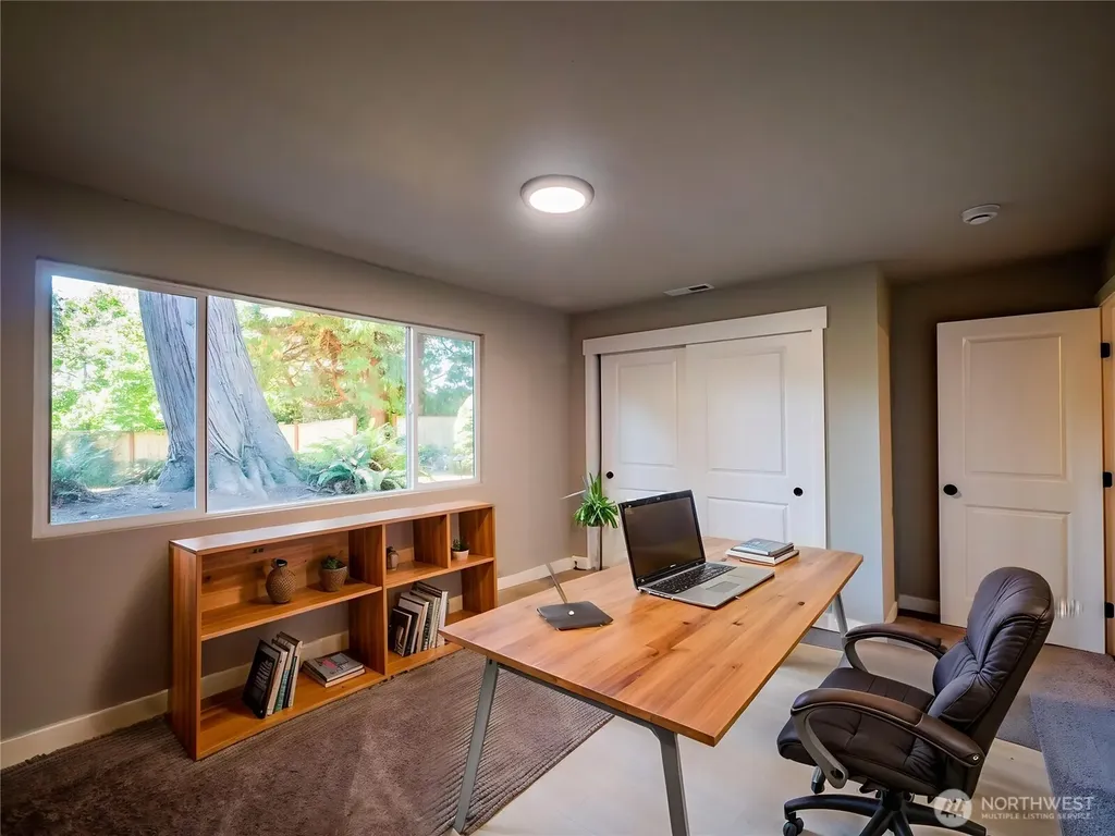 2009 Arbutus Street NE Olympia WA 98506