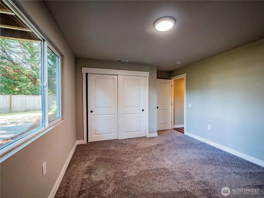 2009 Arbutus Street NE Olympia WA 98506