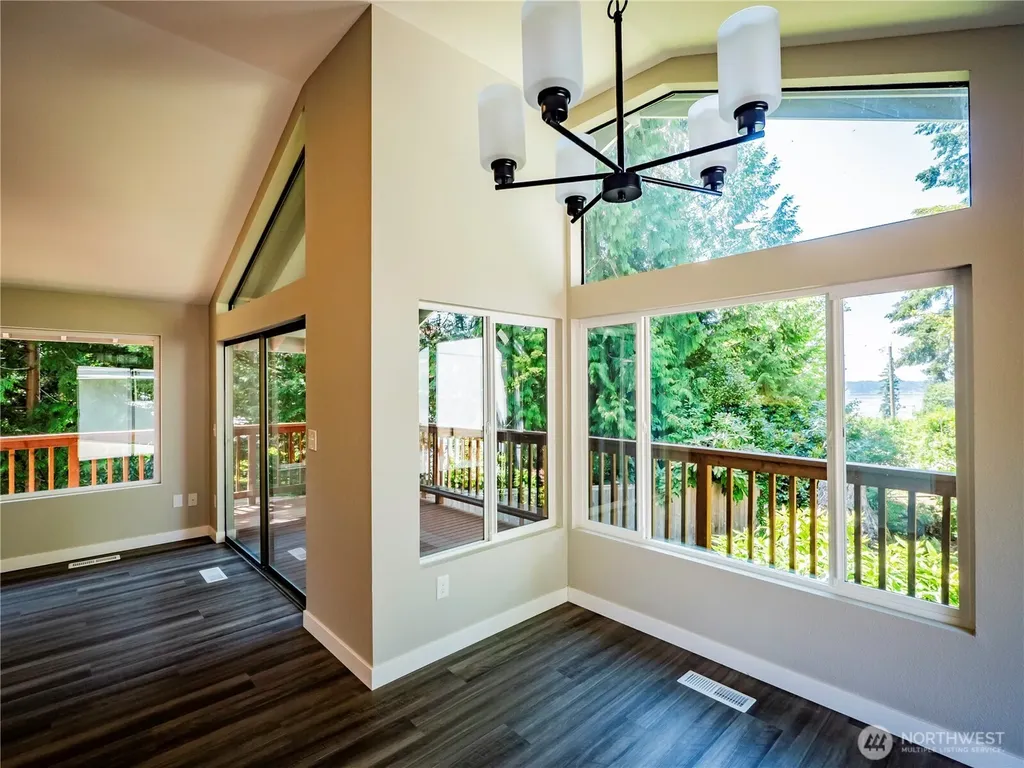 2009 Arbutus Street NE Olympia WA 98506
