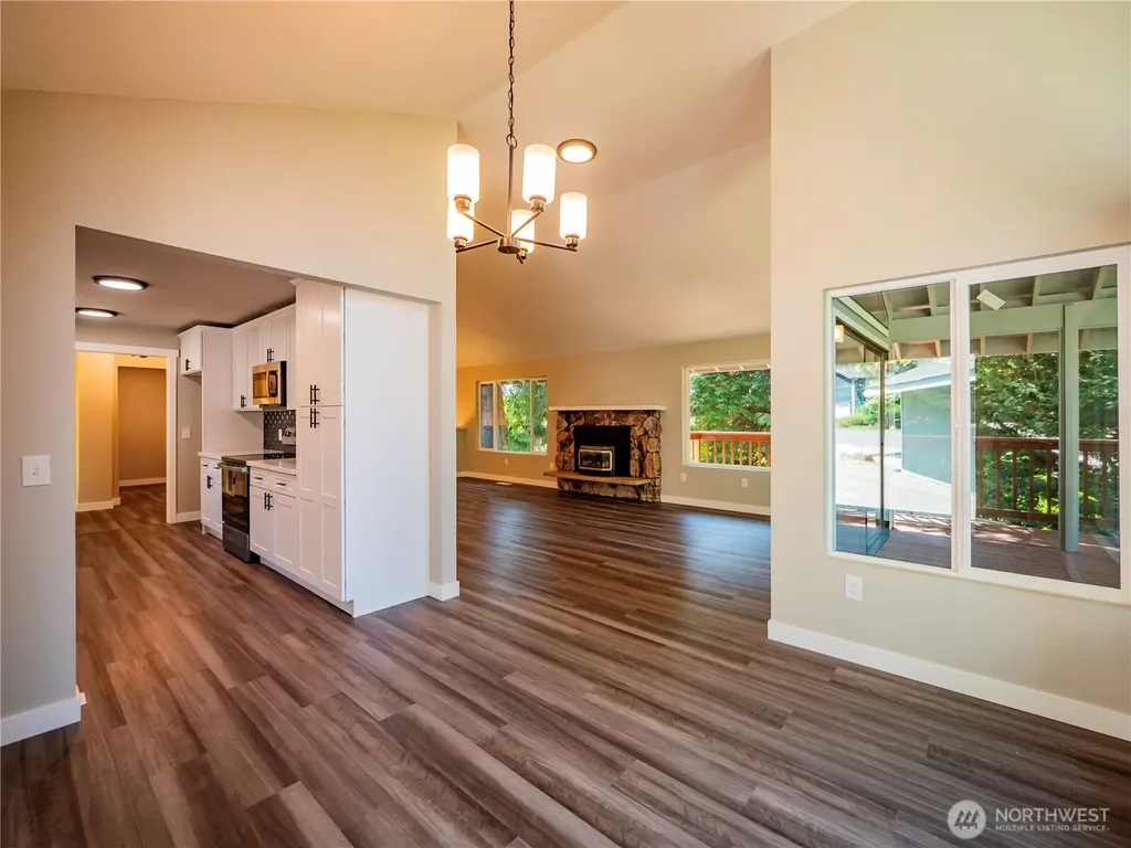 2009 Arbutus Street NE Olympia WA 98506