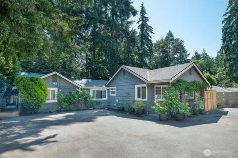 11350 28th Avenue NE Seattle WA 98125