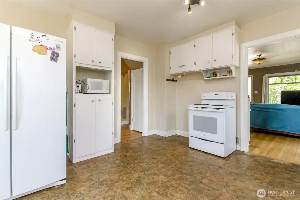 220 S 55th Street Tacoma WA 98408