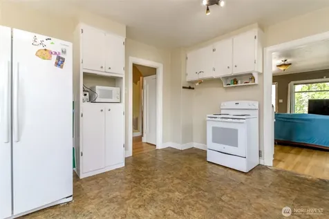220 S 55th Street Tacoma WA 98408
