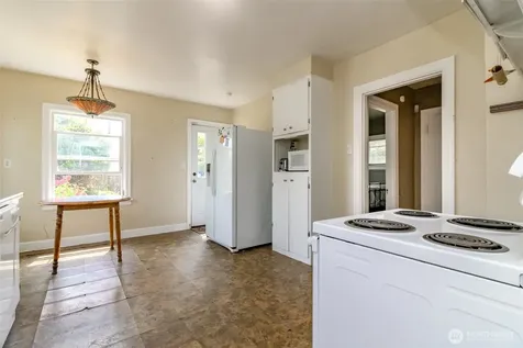 220 S 55th Street Tacoma WA 98408